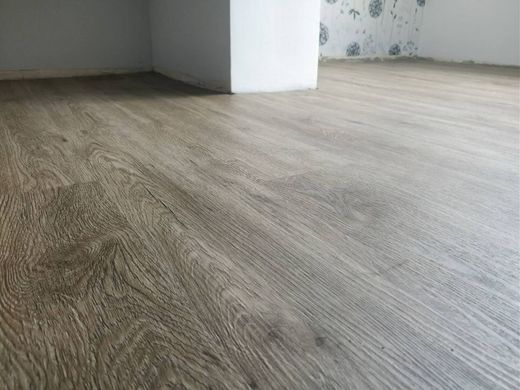 Vinilam click 3,7 mm. / 14609 Дуб Ваймар